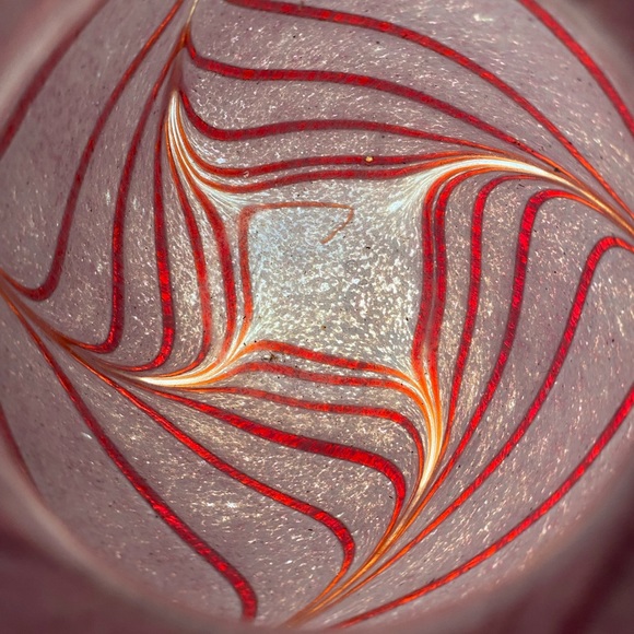 Unique Pulled Feather Iridescent Pink art Glass Vase - Picture 2 of 5